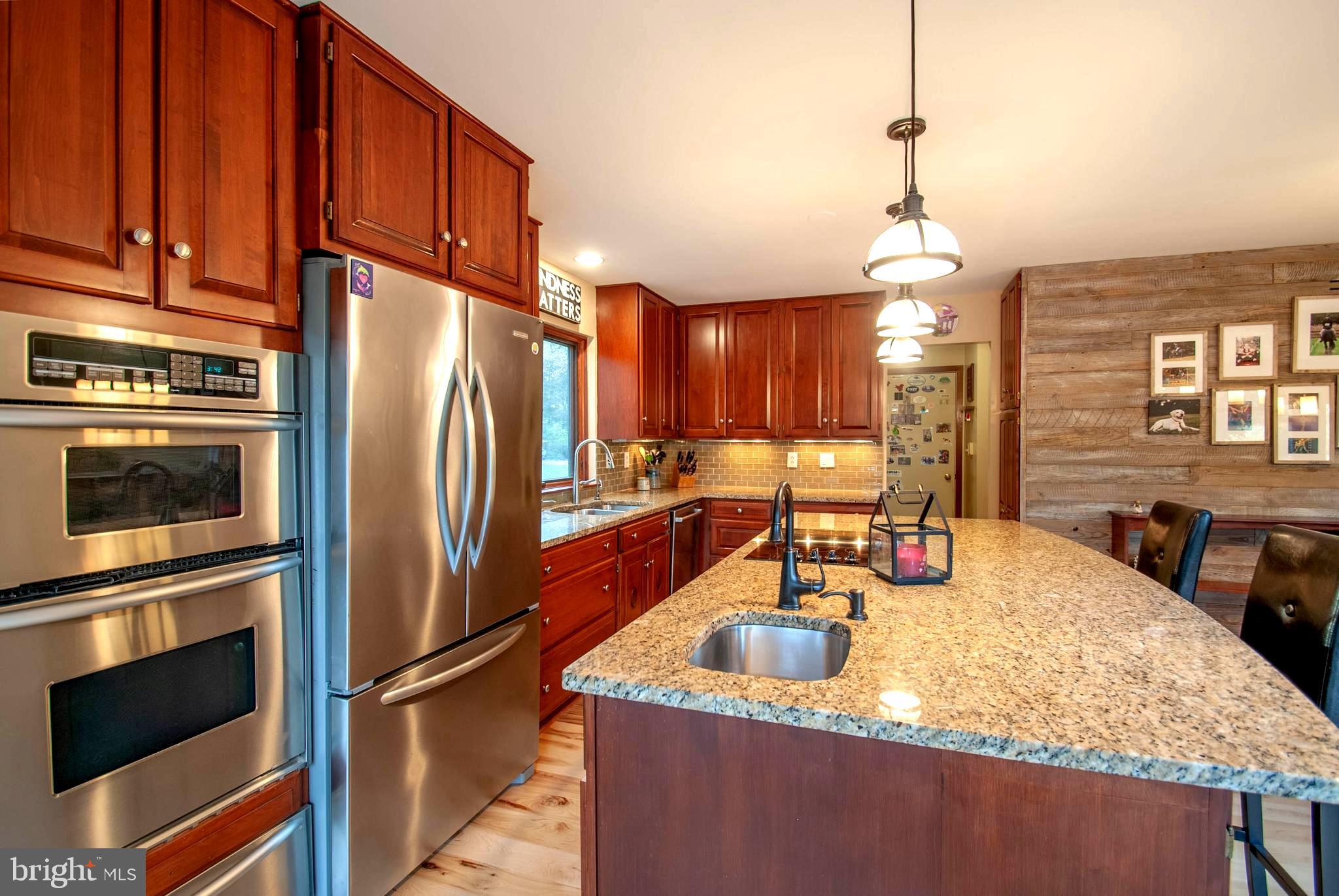 1749 Colbert Road Annapolis, MD 21409 - Photo 31 of 48 High-End Stainless Appliances . Double Wall Ovens