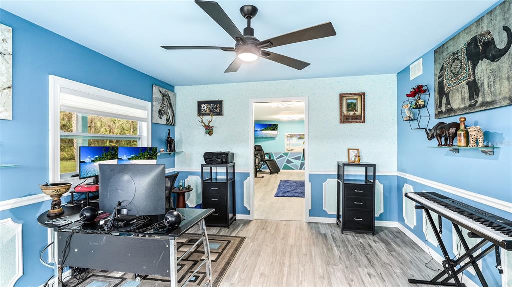 5671 Osprey Road Venice, FL 34293 - Photo 17 of 57 Gallery Image 17