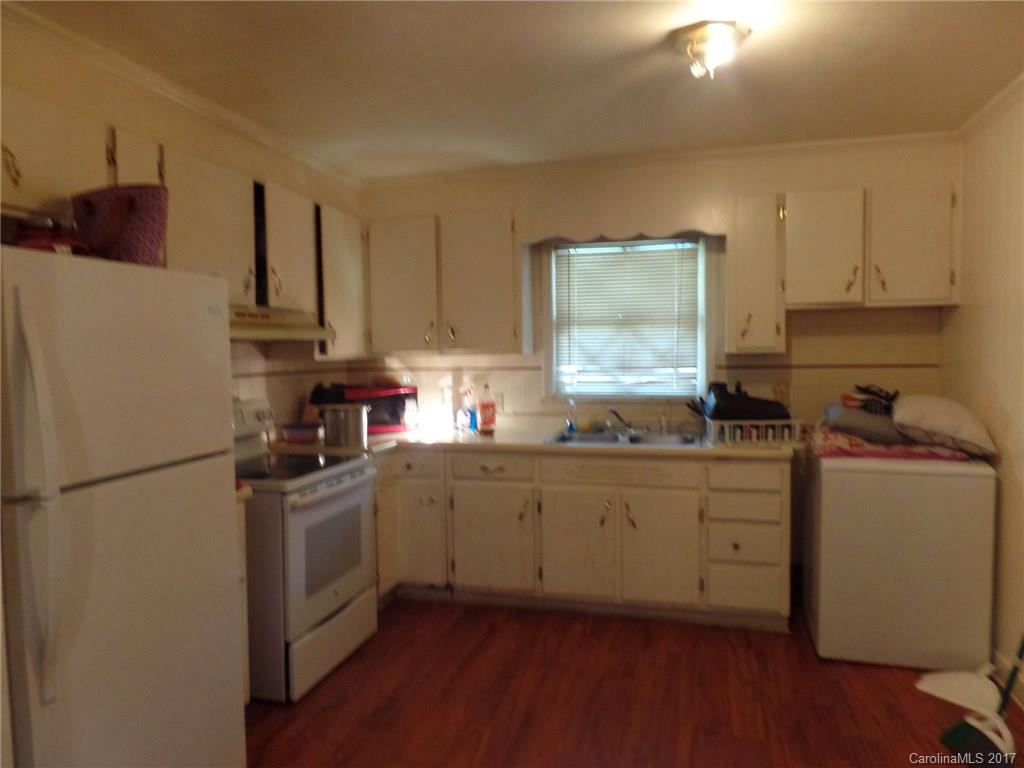 4401 Hidden Valley Road, Unit 47 Charlotte, NC 28213 - Photo 3 of 4 Gallery Image 3