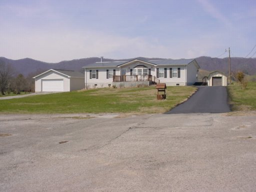 626 Town Creek Road Speedwell, TN 37870 - Photo 1 of 1 Primary Photo
