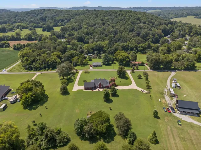 $629,000 | 107 Sugar Tree Road, Pulaski, TN 38478