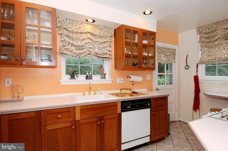 8802 Walnut Hill Road Chevy Chase, MD 20815 - Photo 5 of 14 Kitchen