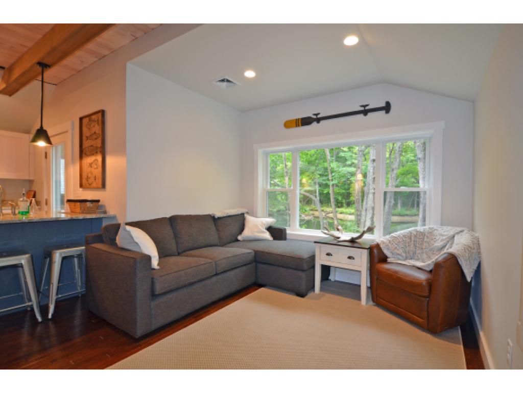 46 Martin Road Kittery, ME 03904 - Photo 4 of 17