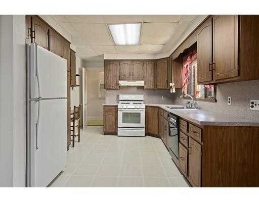 29 Old Colony Road Newton, MA 02467 - Photo 11 of 25