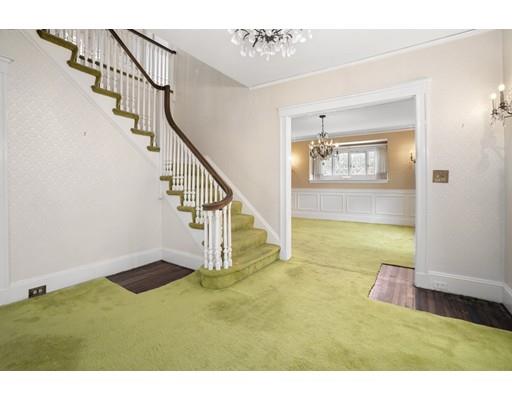 29 Old Colony Road Newton, MA 02467 - Photo 5 of 25