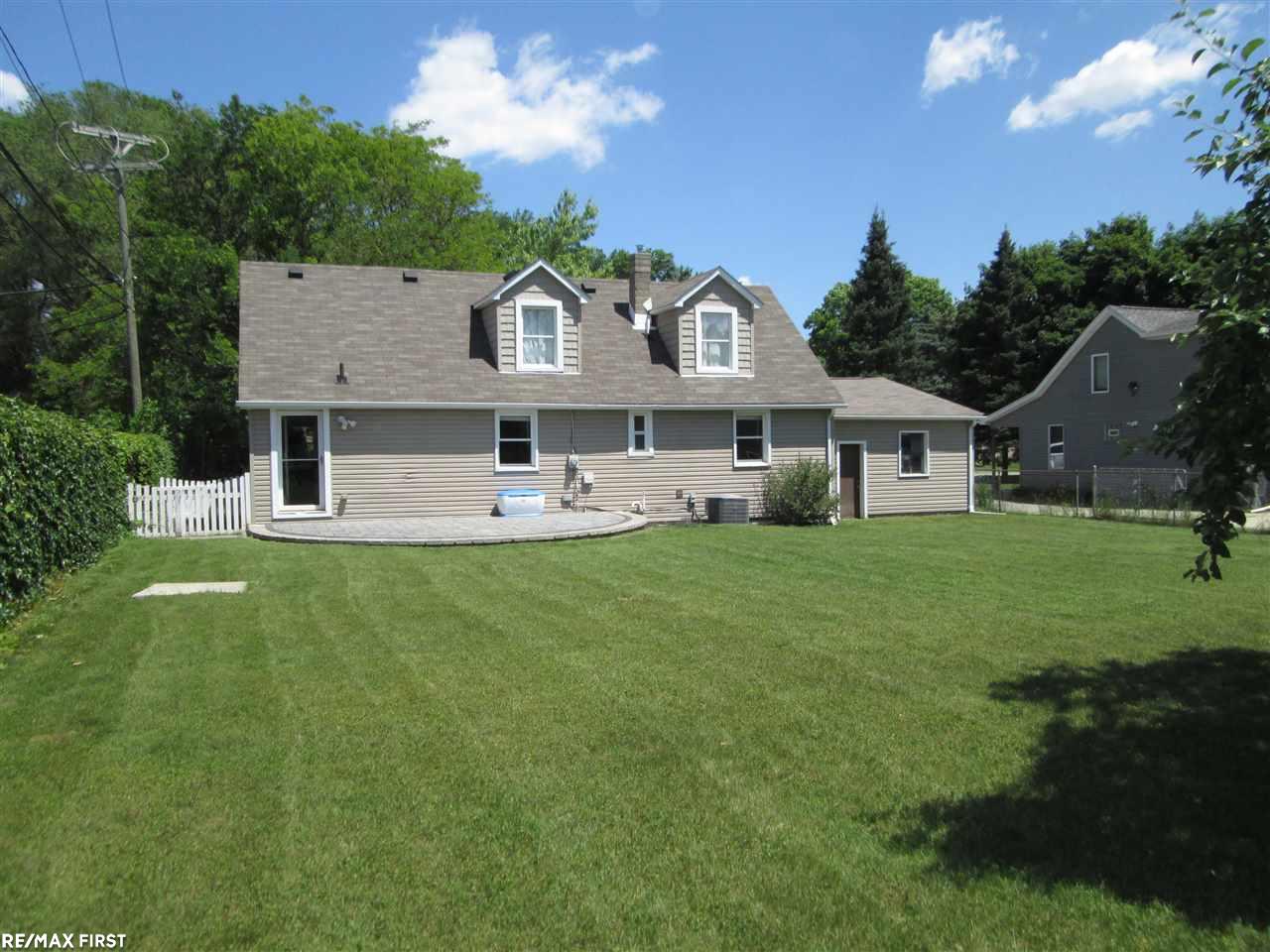 8078 Messmore Road Utica, MI 48317 - Photo 5 of 23 31386037-4.JPG