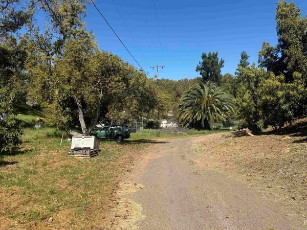 $549,000 | 3160 Slivkoff Drive, Escondido, CA 92027