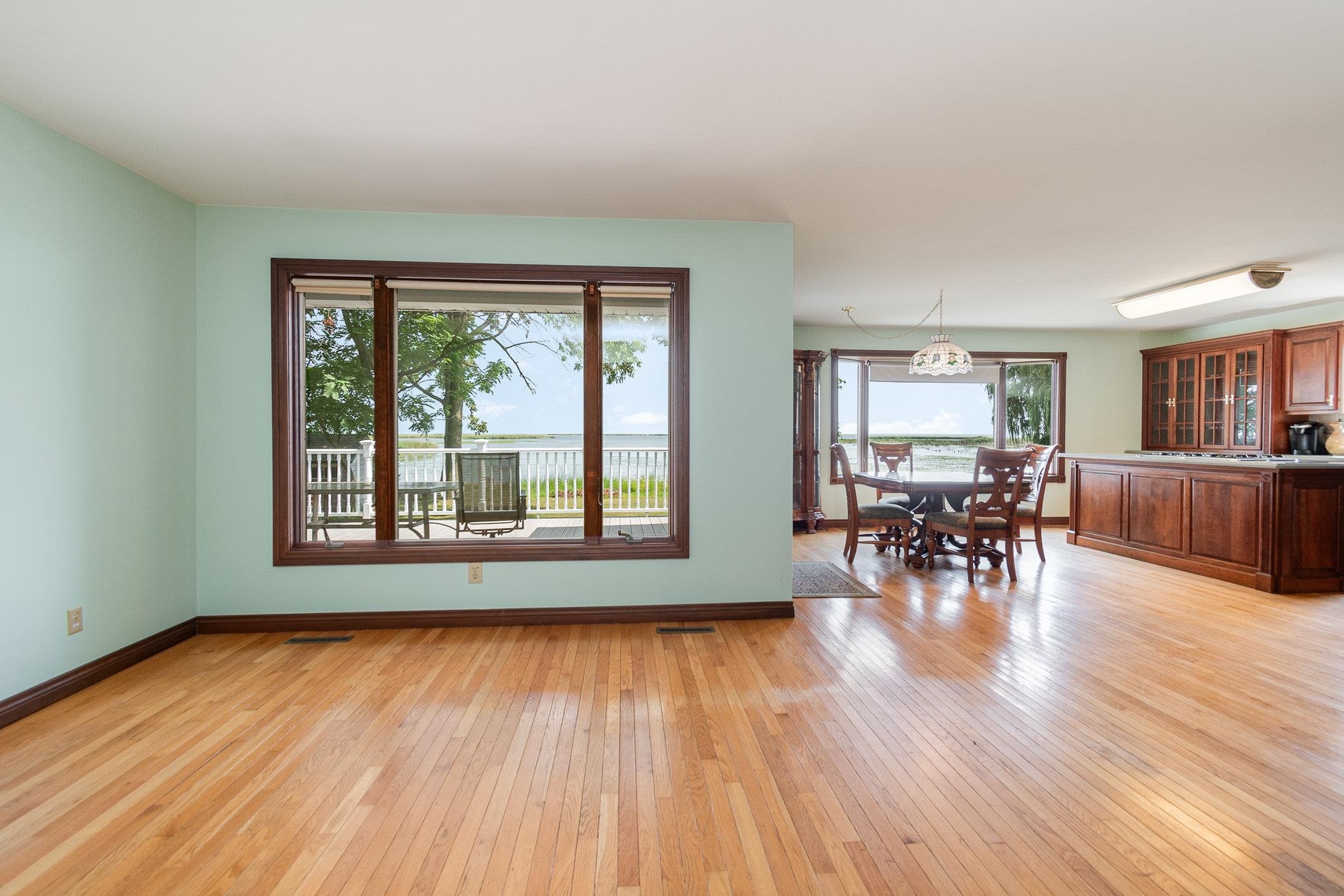 532 North Linwood Beach Road Linwood, MI 48634 - Photo 7 of 35 Gallery Image 7