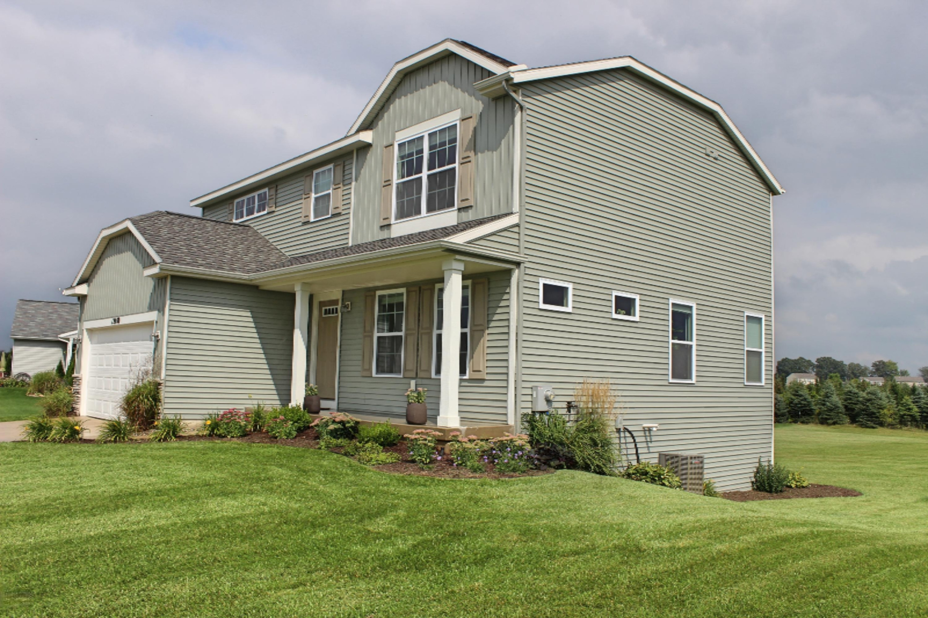 12050 Russell Ridge Cedar Springs, MI 49319 - Photo 2 of 22 02