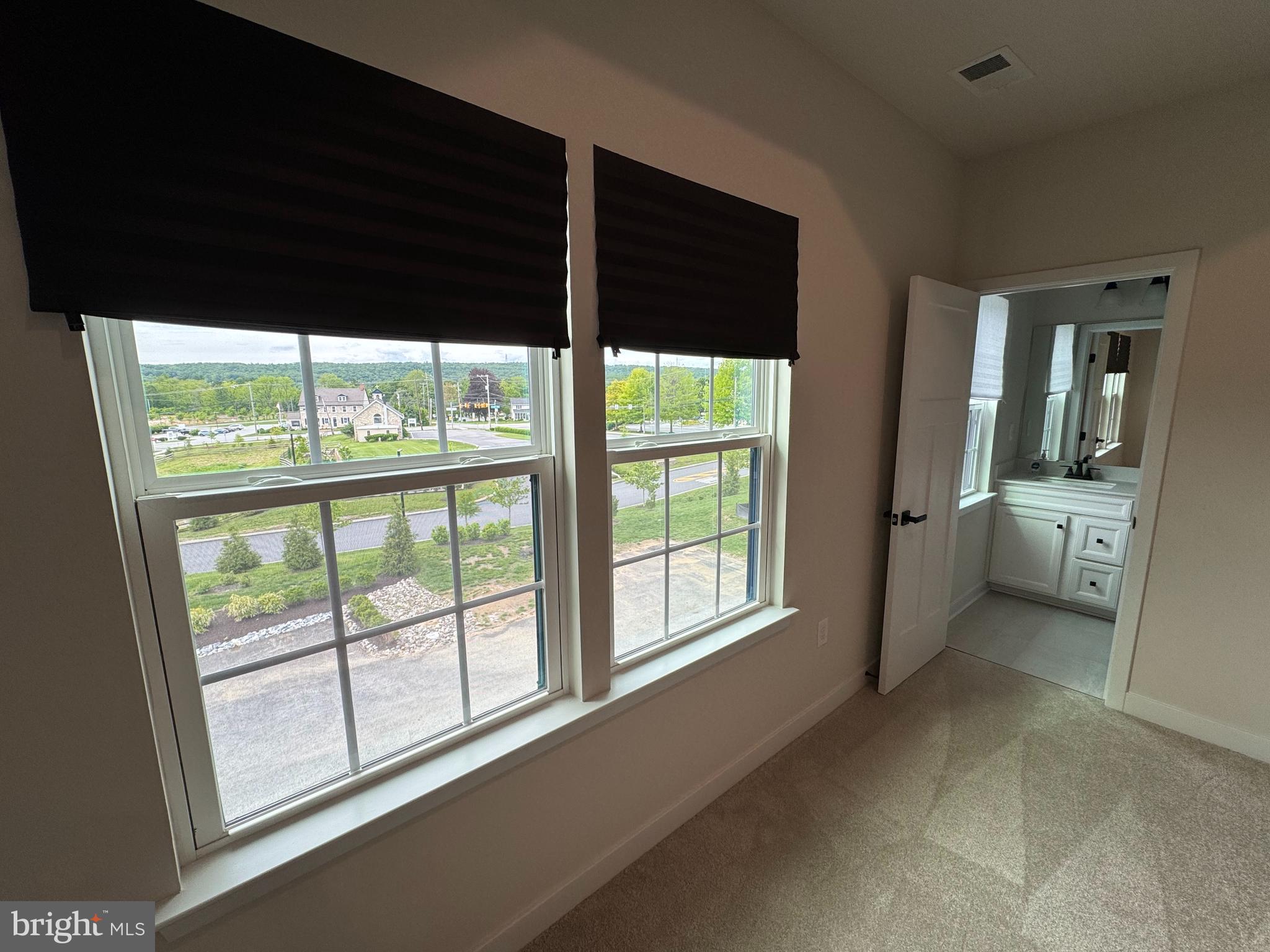 100 Arcadia Way Exton, PA 19341 - Photo 18 of 29
