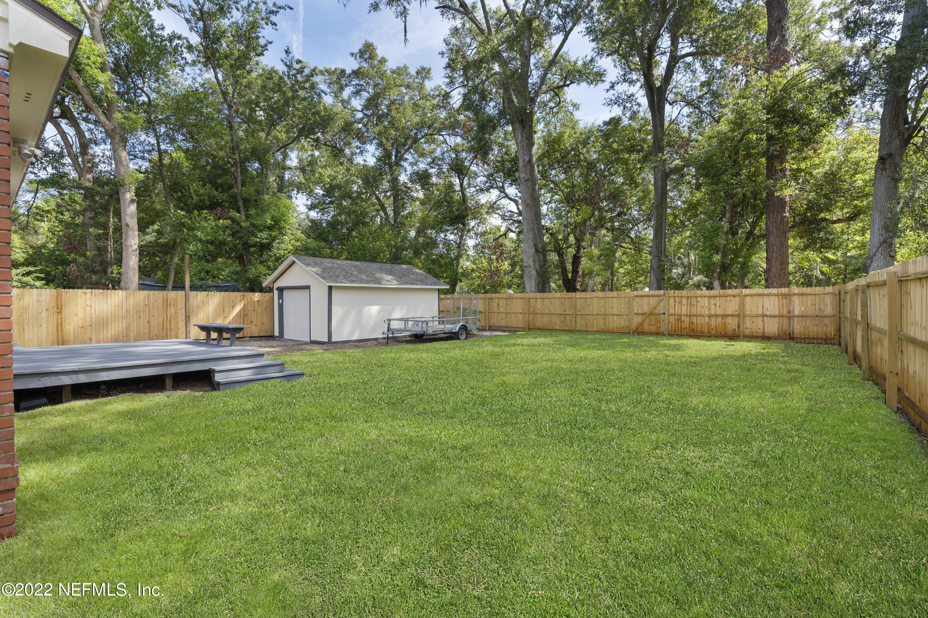 1655 Charon Road Jacksonville, FL 32205 - Photo 22 of 26 garage/back yard