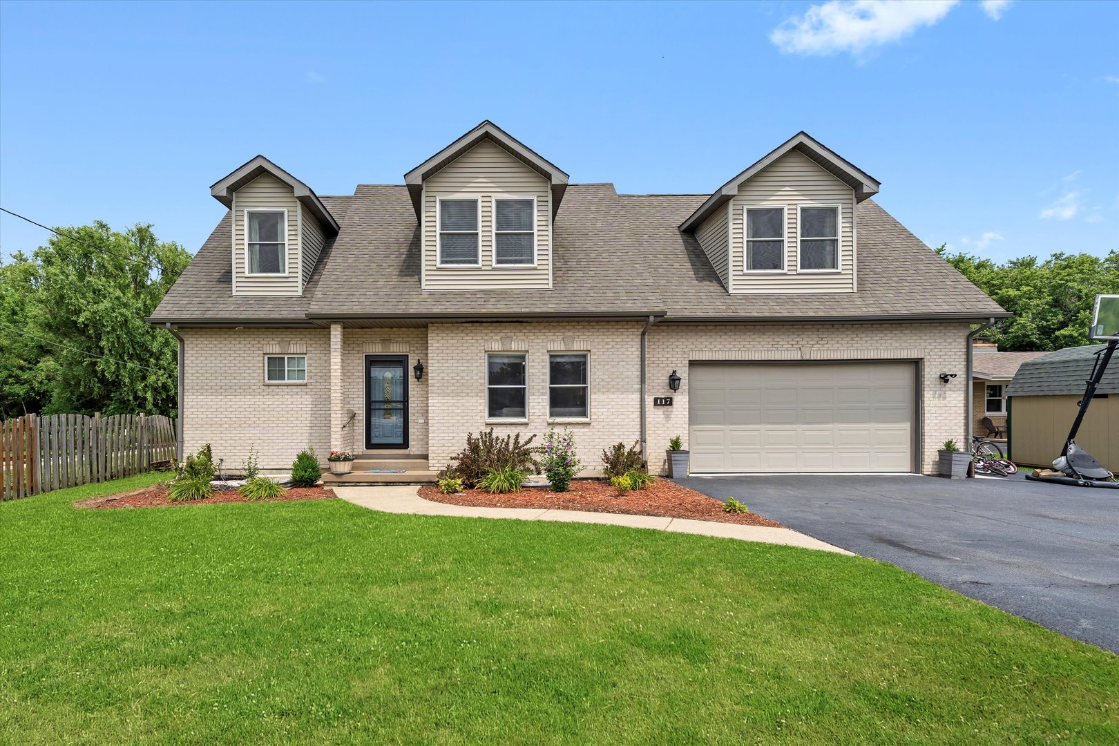 117 East Francis Road New Lenox, IL 60451 - Photo 1 of 14 Gallery Image 1