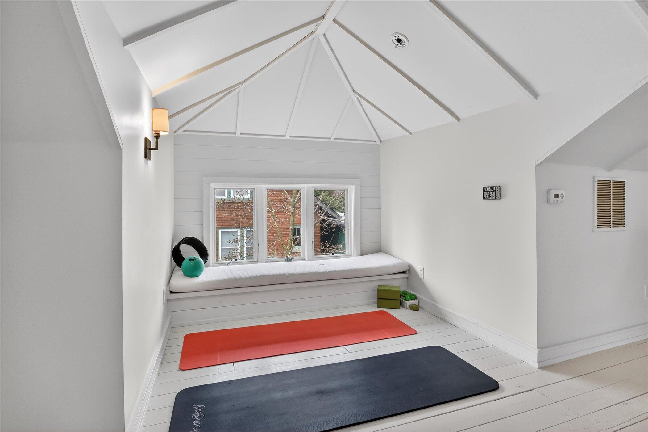 113 East Locust Street Three Oaks, MI 49128 - Photo 27 of 39 3rd Bedroom/Multi-porpose