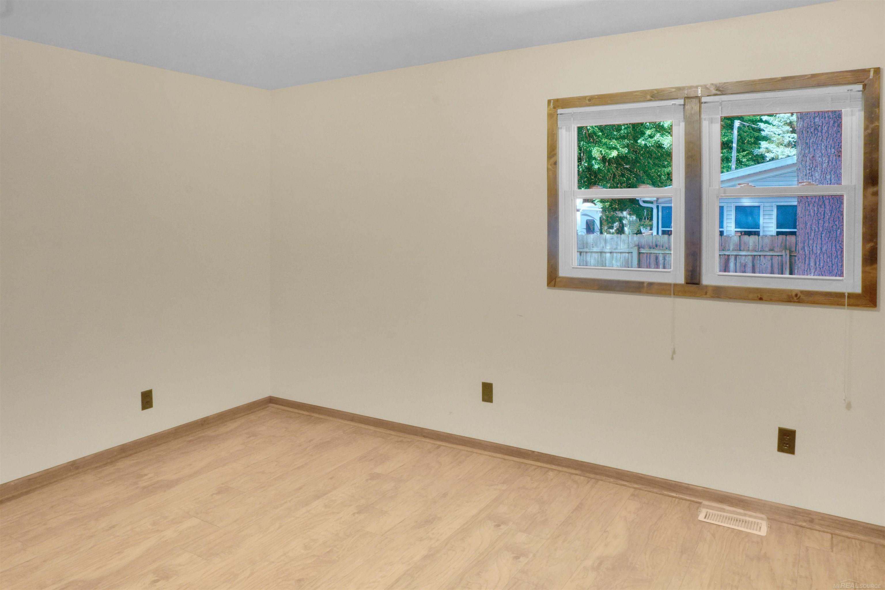 3215 Wadhams Road North Street, MI 48049 - Photo 18 of 35 50187985-7d7017e8-6711-47c6-8548-5a695b66eb8d.JPG