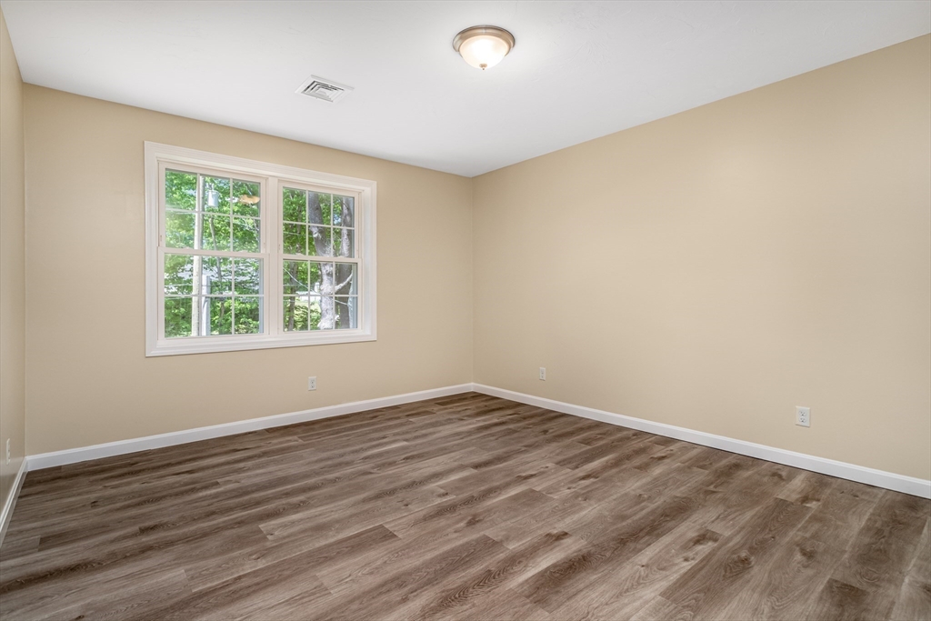 21 Colony Road Westminster, MA 01473 - Photo 20 of 34 Gallery Image 20