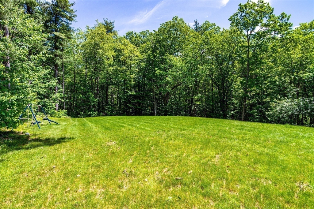 21 Colony Road Westminster, MA 01473 - Photo 28 of 34 Gallery Image 28