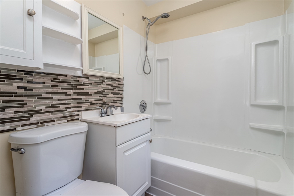 21 Colony Road Westminster, MA 01473 - Photo 10 of 34 Gallery Image 10