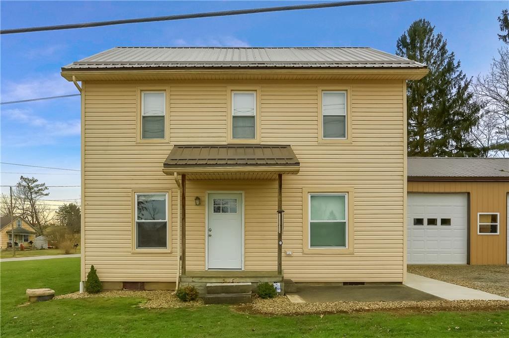 186 Tippecanoe Road Knox, PA 16232 - Photo 2 of 42 a front view of a house