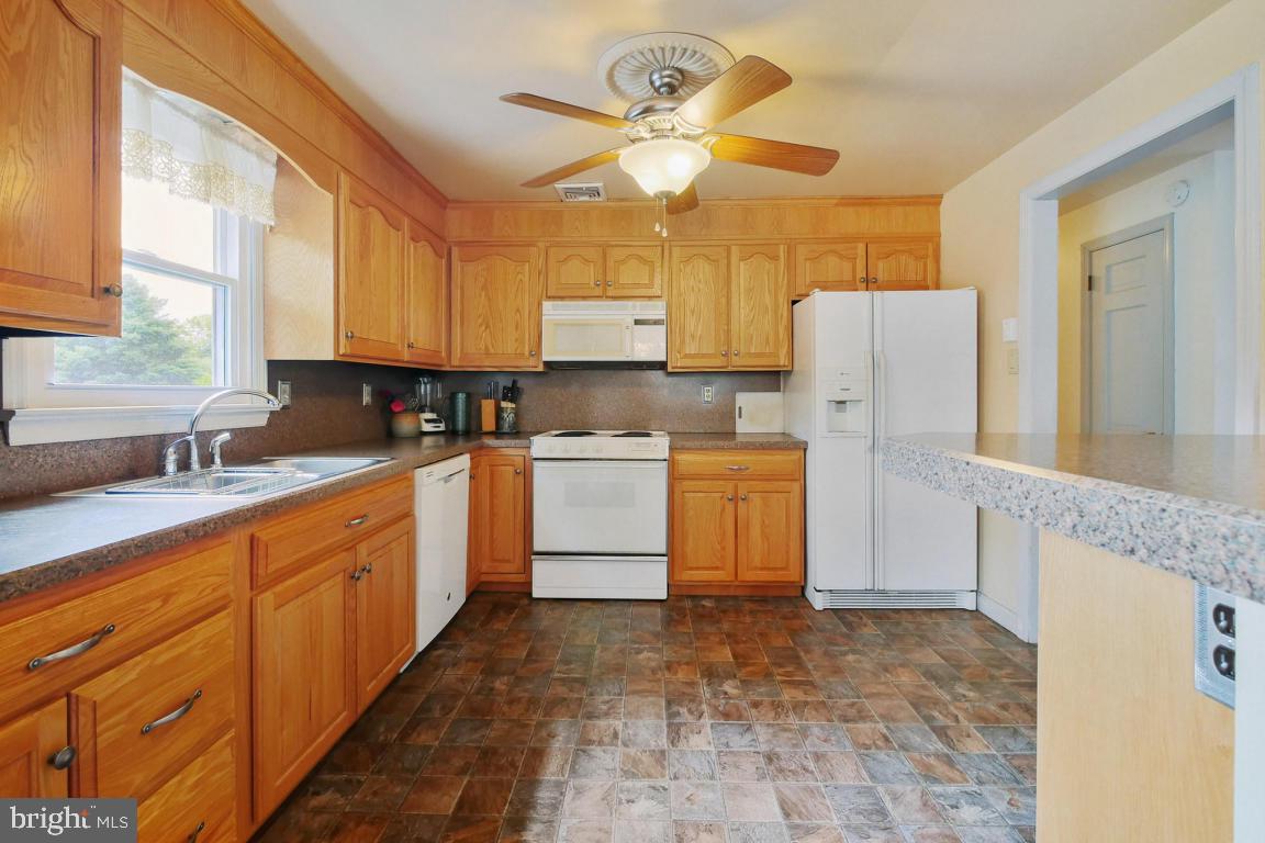1650 Mockingbird Lane Lititz, PA 17543 - Photo 21 of 23 Gallery Image 21
