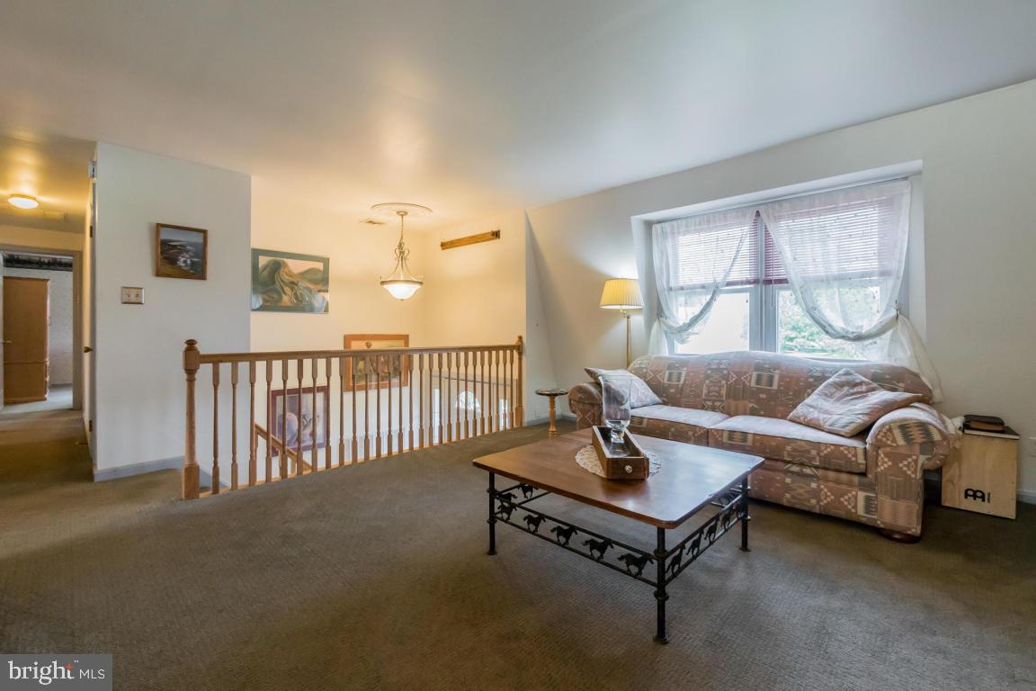 1650 Mockingbird Lane Lititz, PA 17543 - Photo 9 of 23 Gallery Image 9