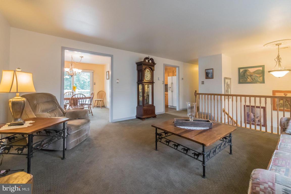 1650 Mockingbird Lane Lititz, PA 17543 - Photo 10 of 23 Gallery Image 10