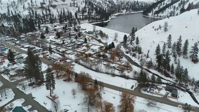 $30,500 | -xx4 North Main Street, Conconully, WA 98819