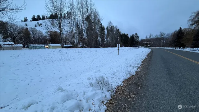 $30,500 | -xx4 North Main Street, Conconully, WA 98819