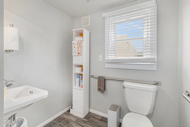 $495,000 | 570 South Maple Road, Ann Arbor, MI 48103