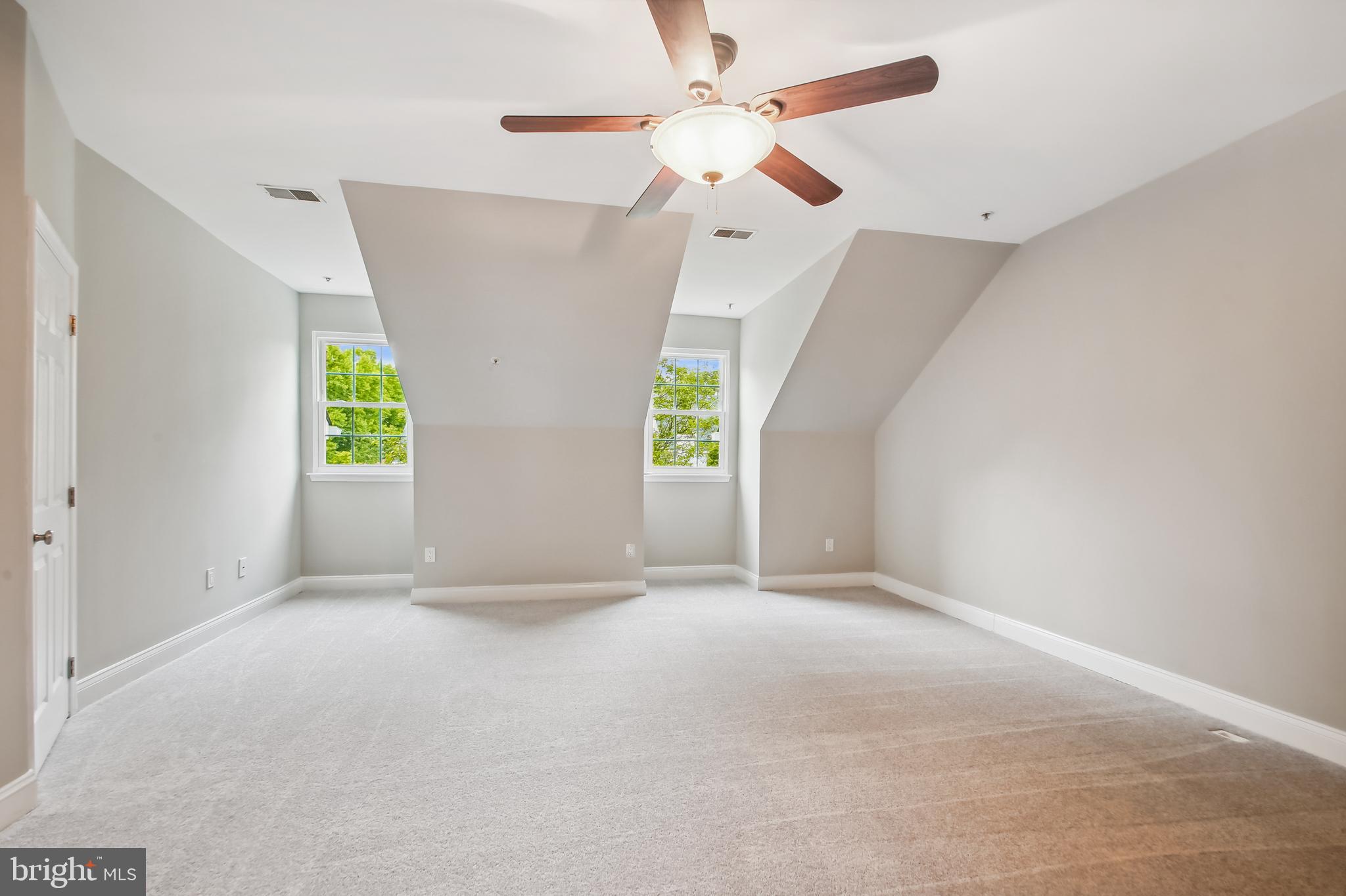 2717 Middle Neck Road Odenton, MD 21113 - Photo 24 of 50 Primary Suite