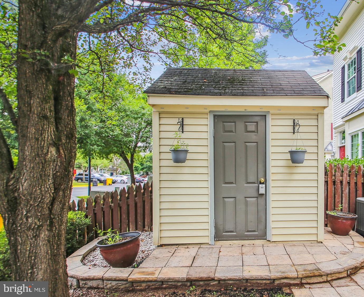 2717 Middle Neck Road Odenton, MD 21113 - Photo 3 of 50 Cute Shed