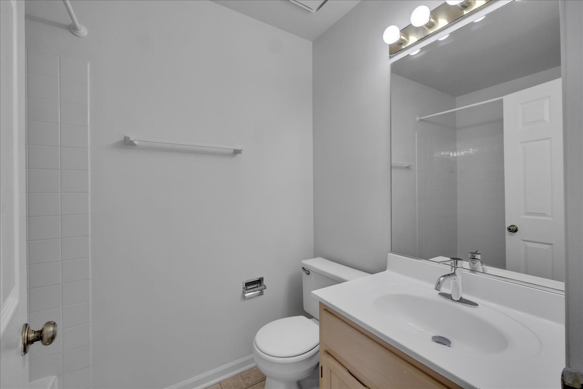 1137 Longford Road Bartlett, IL 60103 - Photo 23 of 33