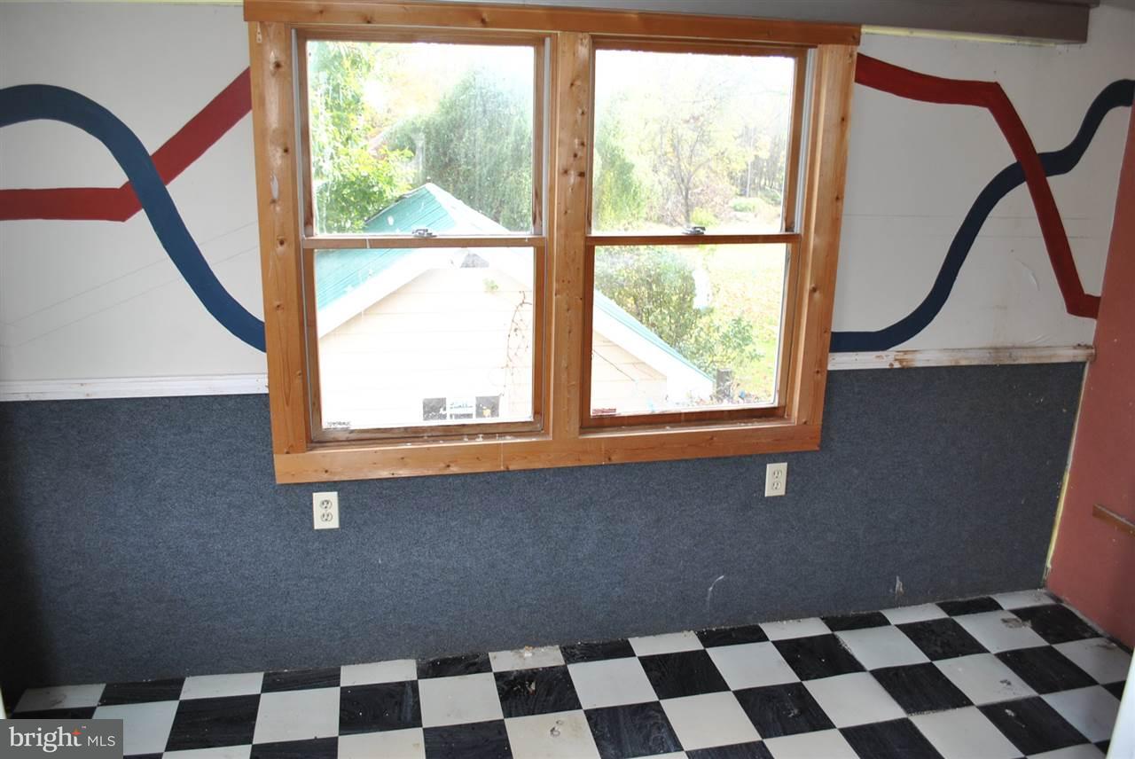 329 Green Springs Road Hanover, PA 17331 - Photo 18 of 25 Gallery Image 18
