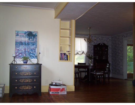650 County Road Holyoke, MA 01040 - Photo 8 of 14 a view of furniture and window in livingroom