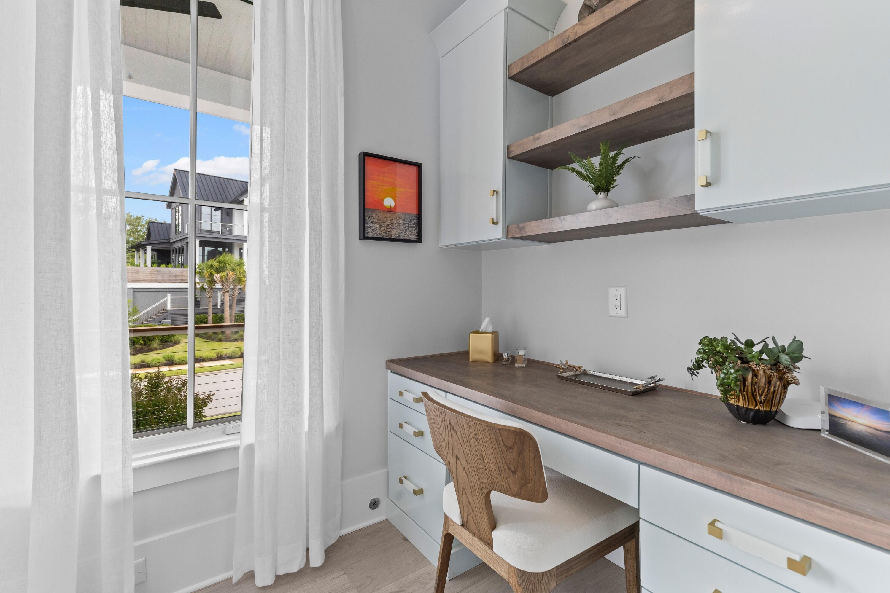 553 Compass Road Daniel Island, SC 29492 - Photo 35 of 113 photo_035