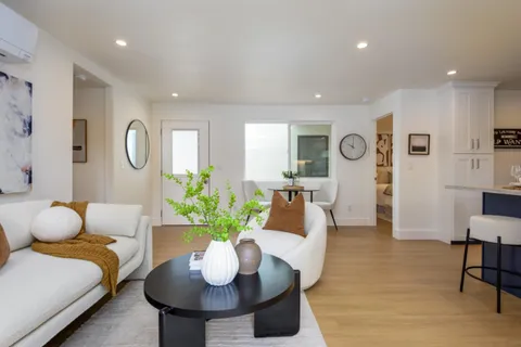 $2,500,000 | 926 Iris Street, Redwood City, CA 94061