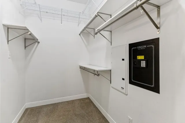 a view of walk in closet