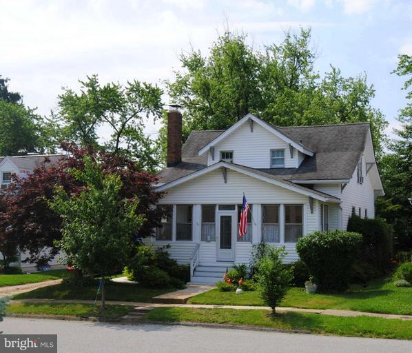 445 Shipley Road Linthicum Heights, MD 21090 - Photo 1 of 19 Exterior (Front)