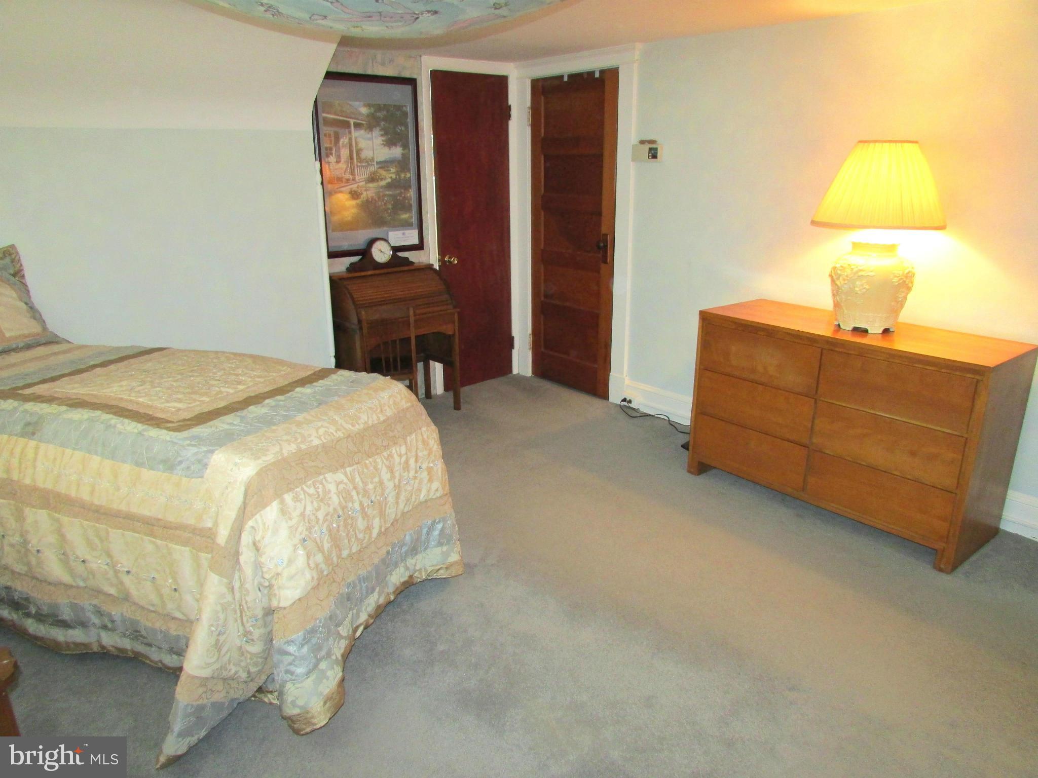 445 Shipley Road Linthicum Heights, MD 21090 - Photo 16 of 19 Bedroom