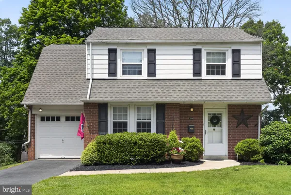 $499,900 | 109 Runnymede Avenue, Jenkintown, PA 19046