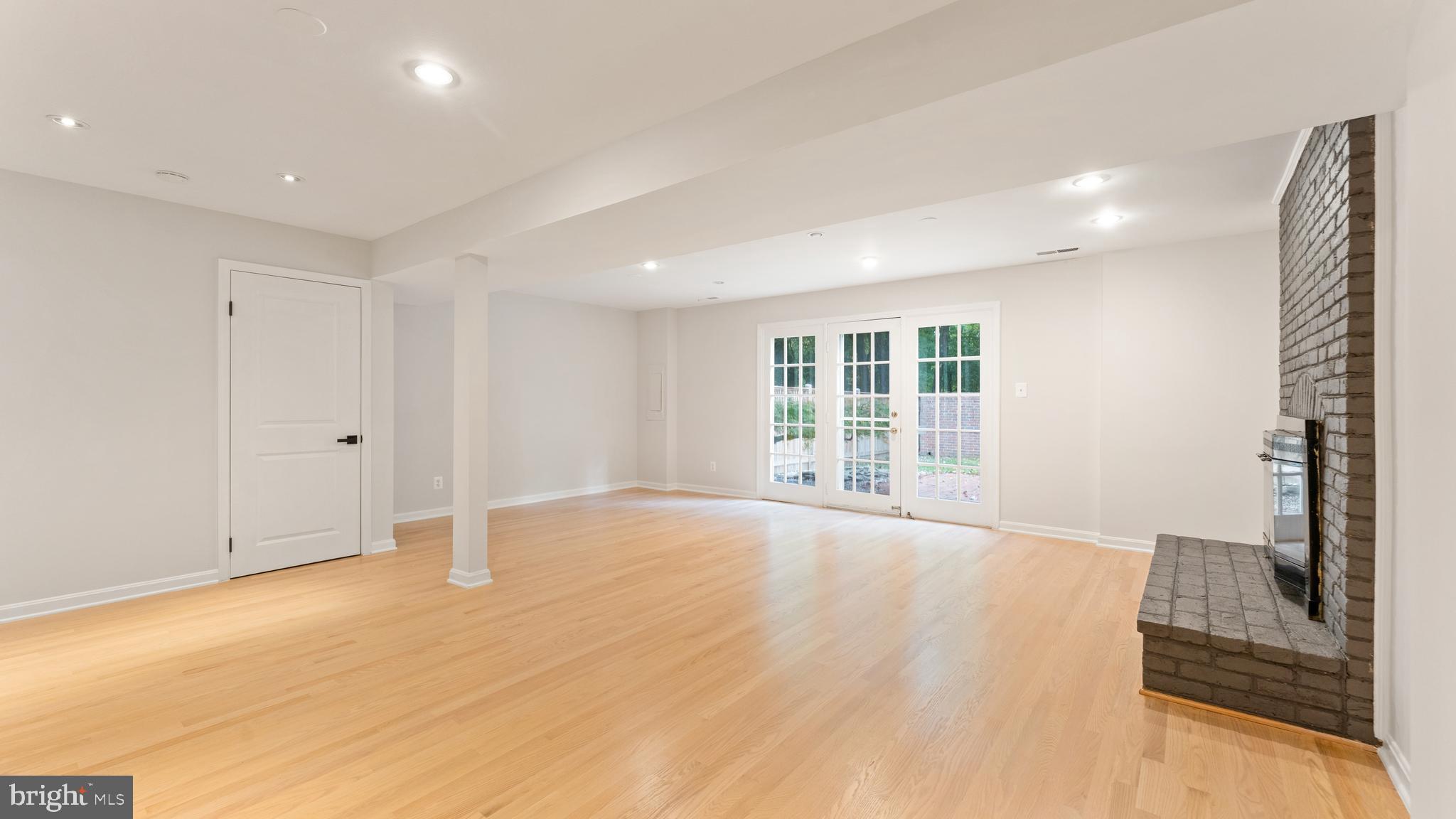 7045 Alicent Place McLean, VA 22101 - Photo 37 of 48