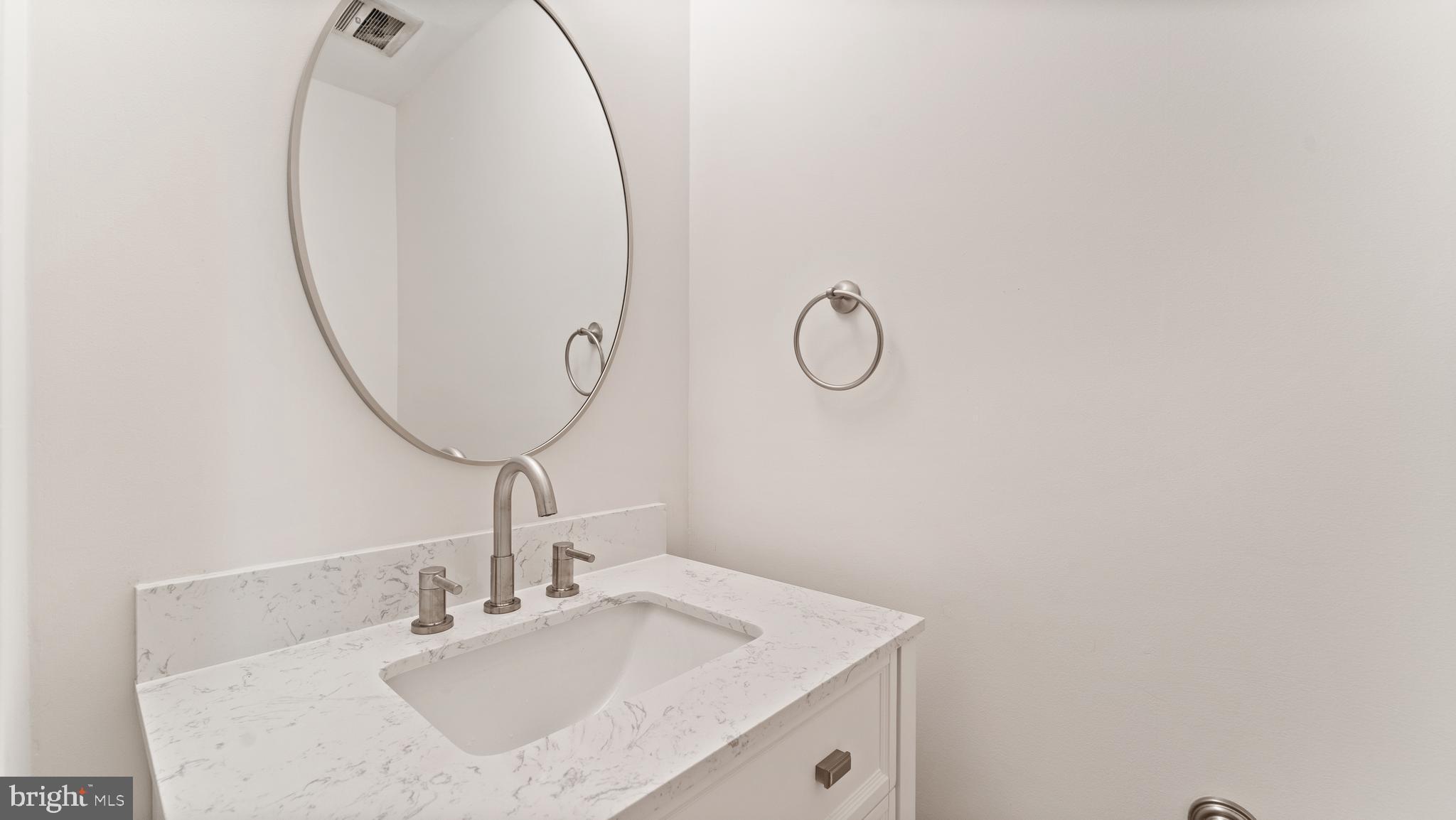 7045 Alicent Place McLean, VA 22101 - Photo 40 of 48