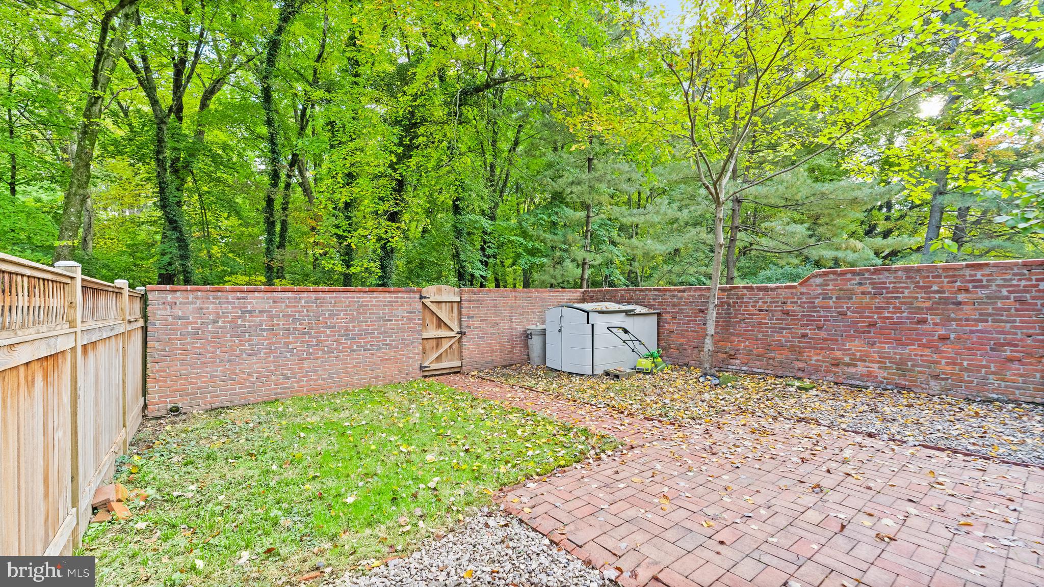 7045 Alicent Place McLean, VA 22101 - Photo 43 of 48