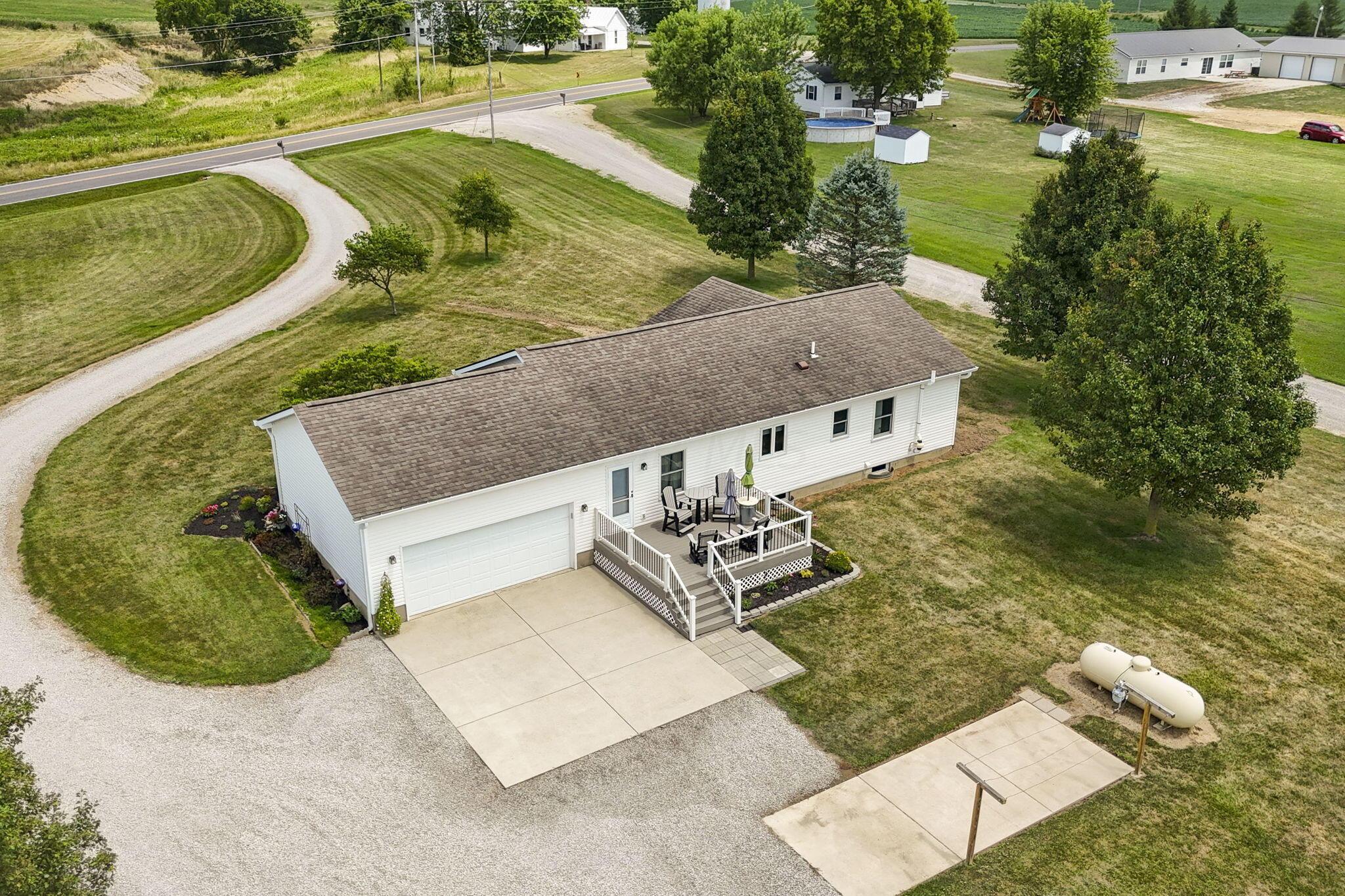 630 Biers Run Road Chillicothe, OH 45601 - Photo 4 of 37 2024-7-18 630 Biers Run Rd 004