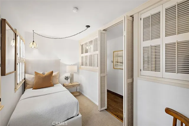 $8,149,500 | 117 East Bay Front, Newport Beach, CA 92662