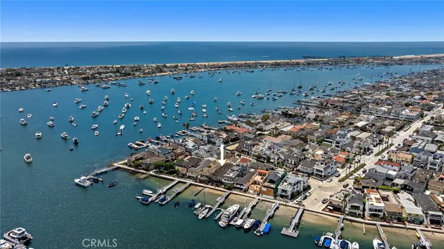 $8,149,500 | 117 East Bay Front, Newport Beach, CA 92662