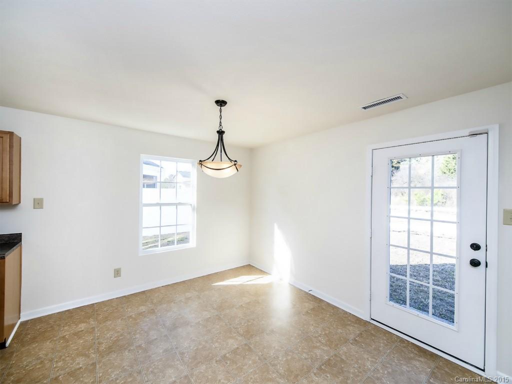 2114 Durand Road Fort Mill, SC 29715 - Photo 5 of 19 Gallery Image 5