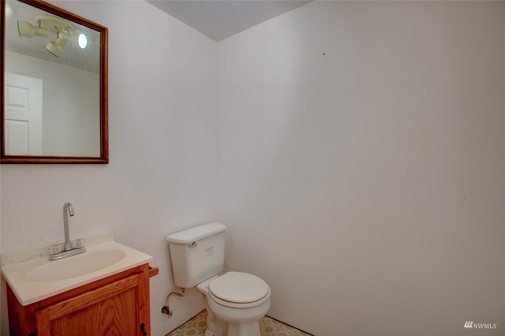 7582 Parker Road Sedro-Woolley, WA 98284 - Photo 13 of 35 Gallery Image 13