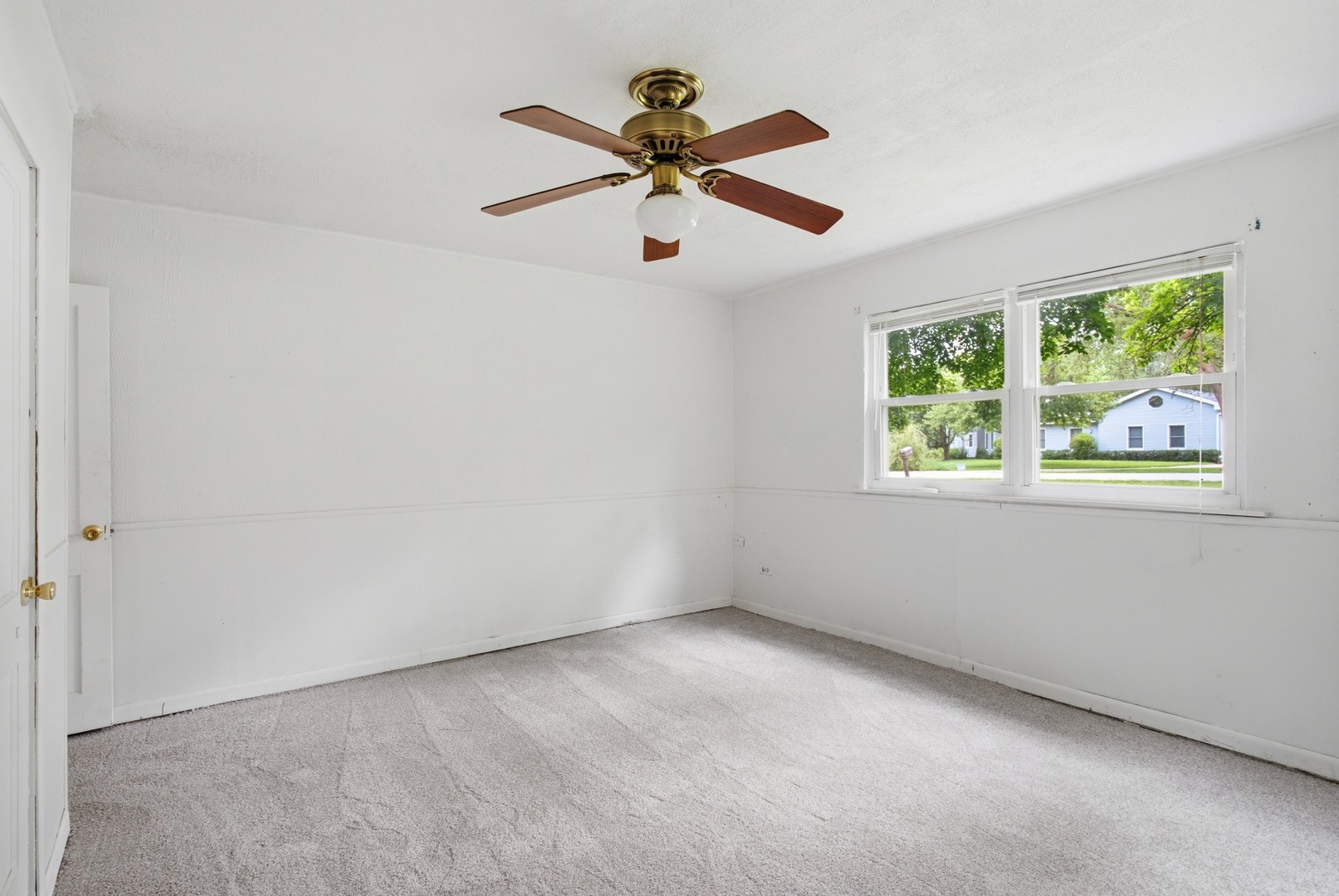 1013 Highmoor Road Lombard, IL 60148 - Photo 14 of 28