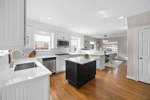 $1,248,000 | 5730 Winton Street, Dallas, TX 75206