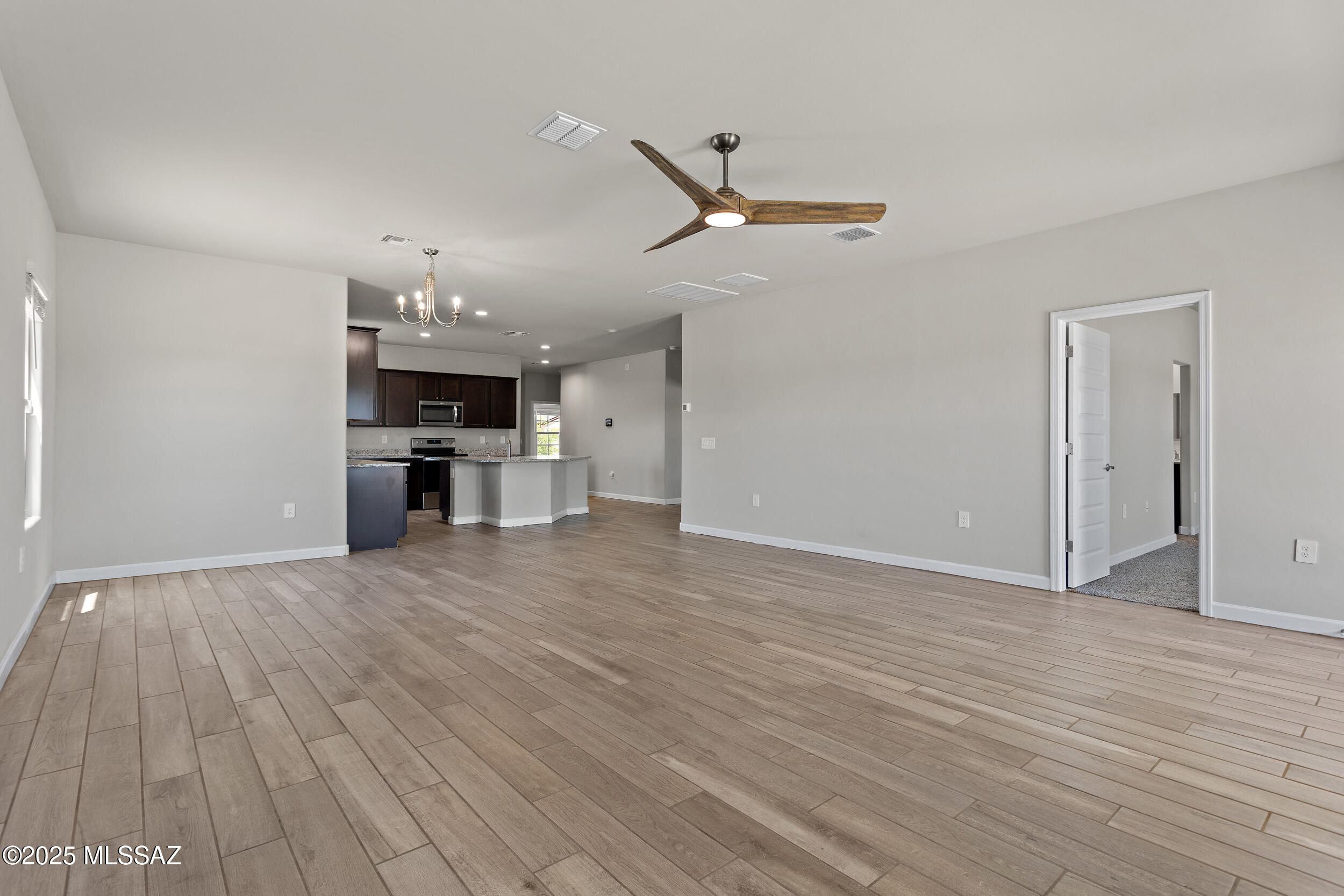 17141 West Starr Road Marana, AZ 85653 - Photo 8 of 25 Gallery Image 8